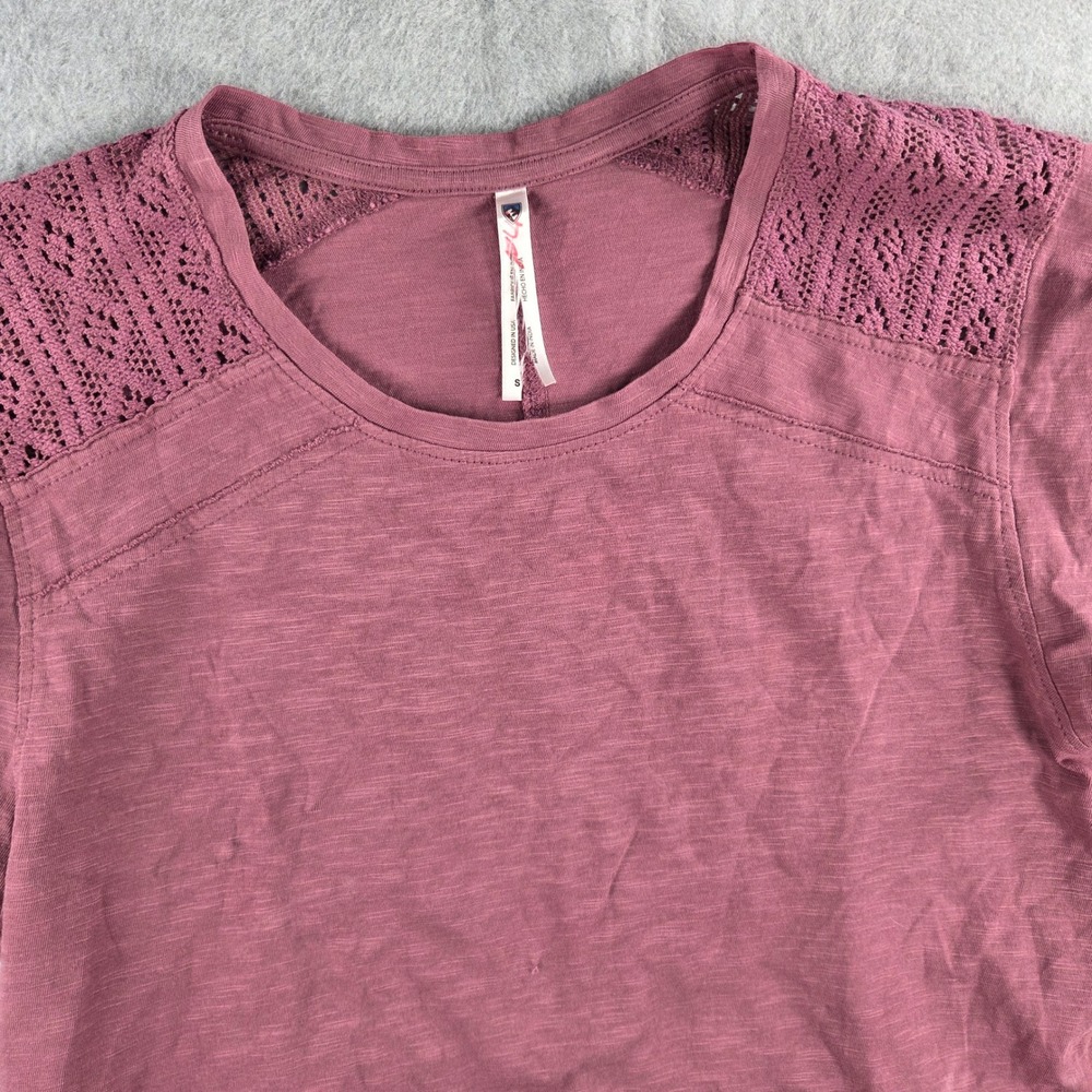 Kuhl Top Women Small Mauve Short Sleeve Crochet Lace Slub Knit Casual